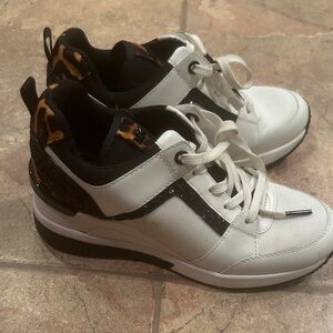 Michael Kors Sneaker Animal Print detail white and Black Women's Sneakers